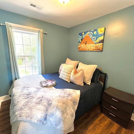Stylish Cozy Tree House Pet Friendly!!! Villa Wilmington Exterior foto