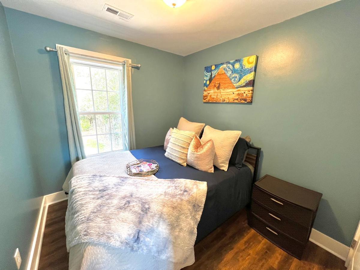 Stylish Cozy Tree House Pet Friendly!!! Villa Wilmington Exterior foto
