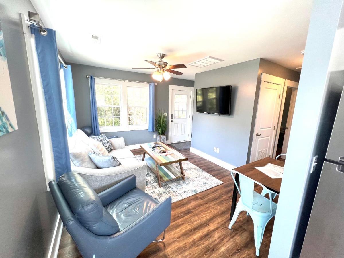 Stylish Cozy Tree House Pet Friendly!!! Villa Wilmington Exterior foto