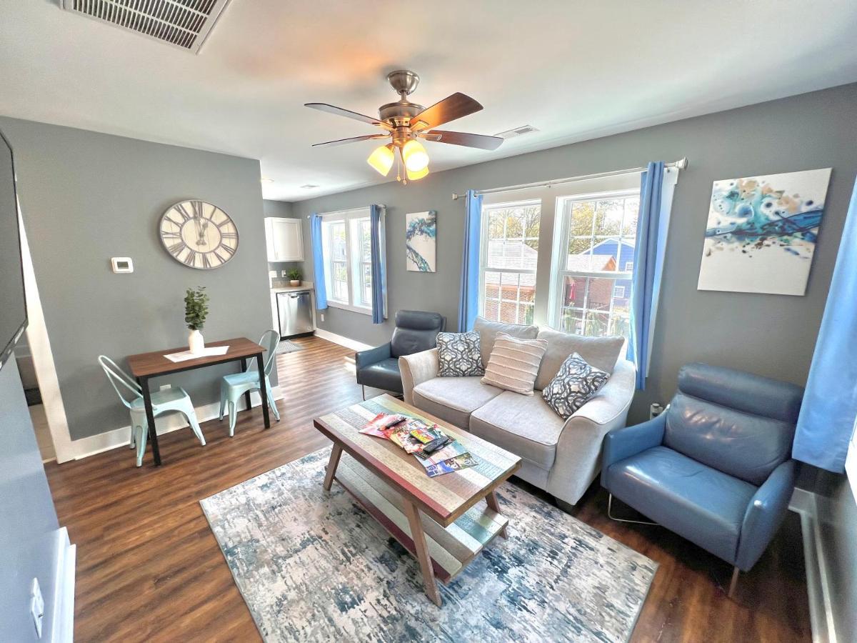 Stylish Cozy Tree House Pet Friendly!!! Villa Wilmington Exterior foto